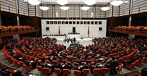 Meclis'te AK PARTİ ile CHP Arasında EYT Atışması