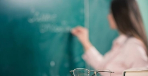 En Az Ücretli Öğretmen Sayısı Kadar Atama Yapılmalı