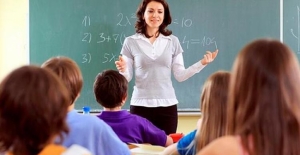 Bakan Özer, Öğretmenlik Meslek Kanunu İçin 2022 Yılını İşaret Etti